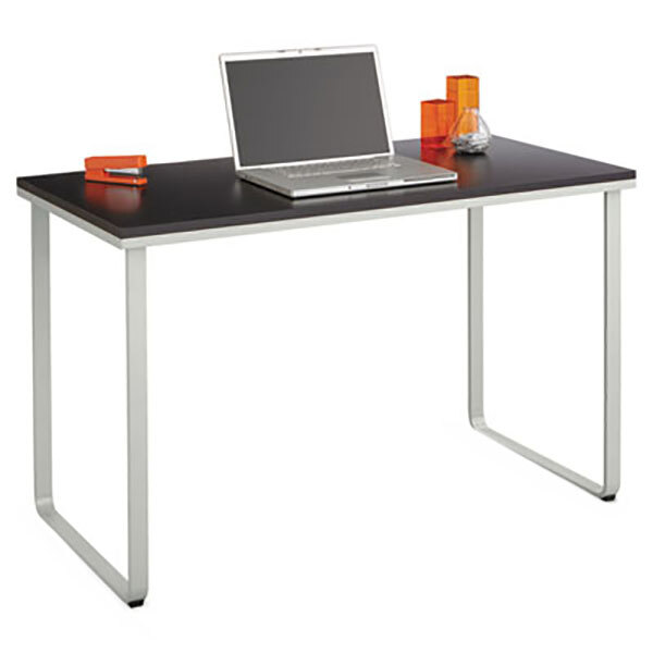 Safco SAF1943BLSL Black / Silver Steel Workstation - 47 1/4" x 24" x 28 3/4"