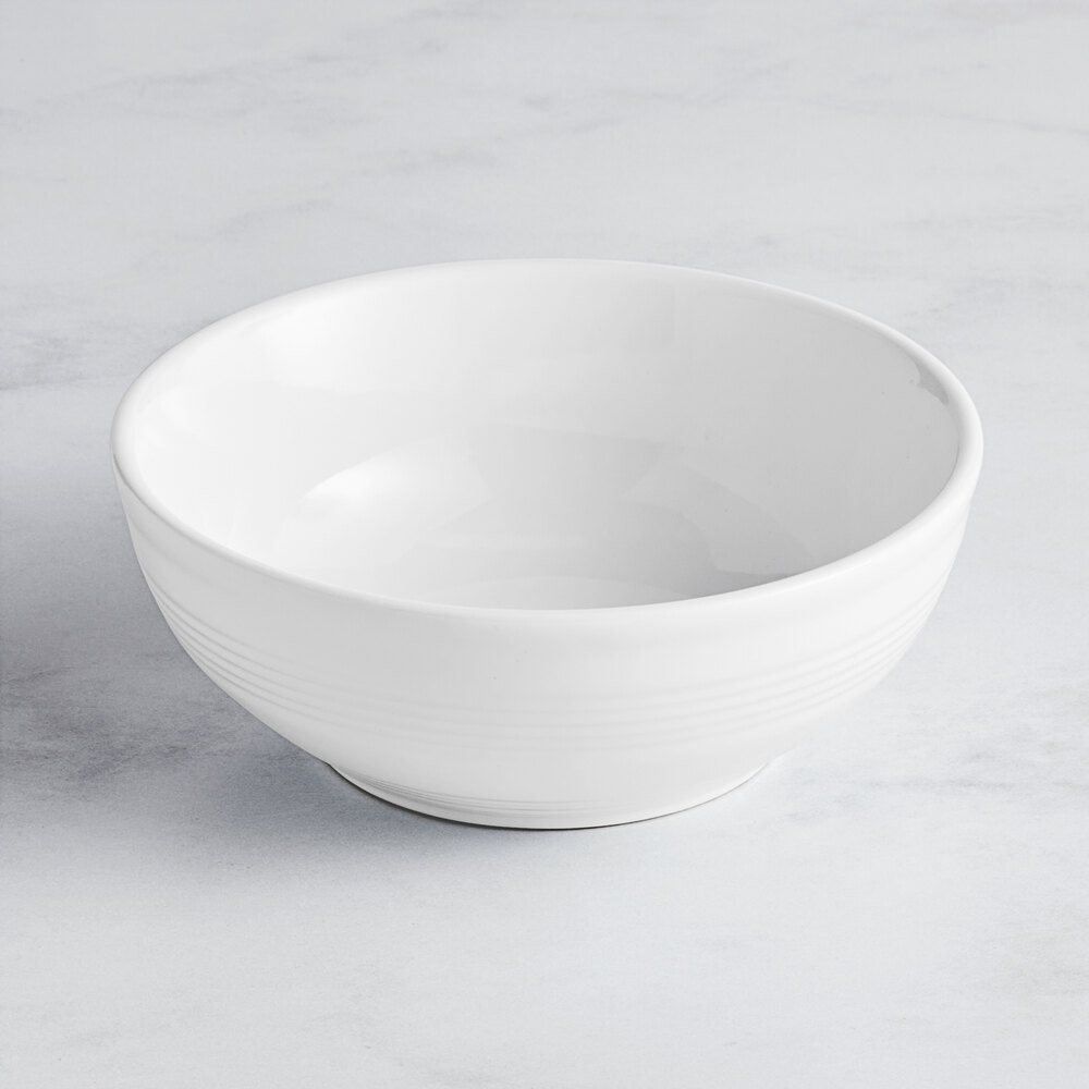Acopa Capri 19 oz. Coconut White Stoneware Bistro Bowl - Sample