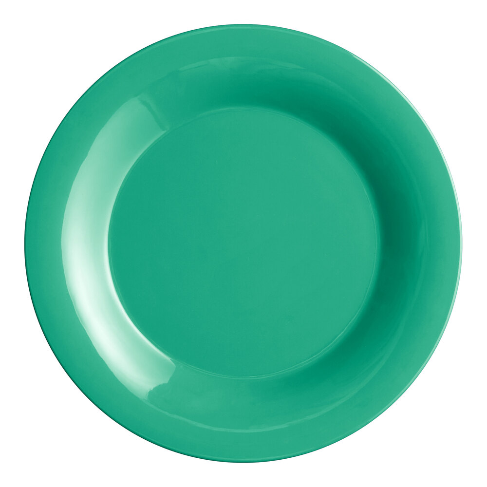 Acopa Foundations 10 5/8" Green Wide Rim Melamine Plate - Sample