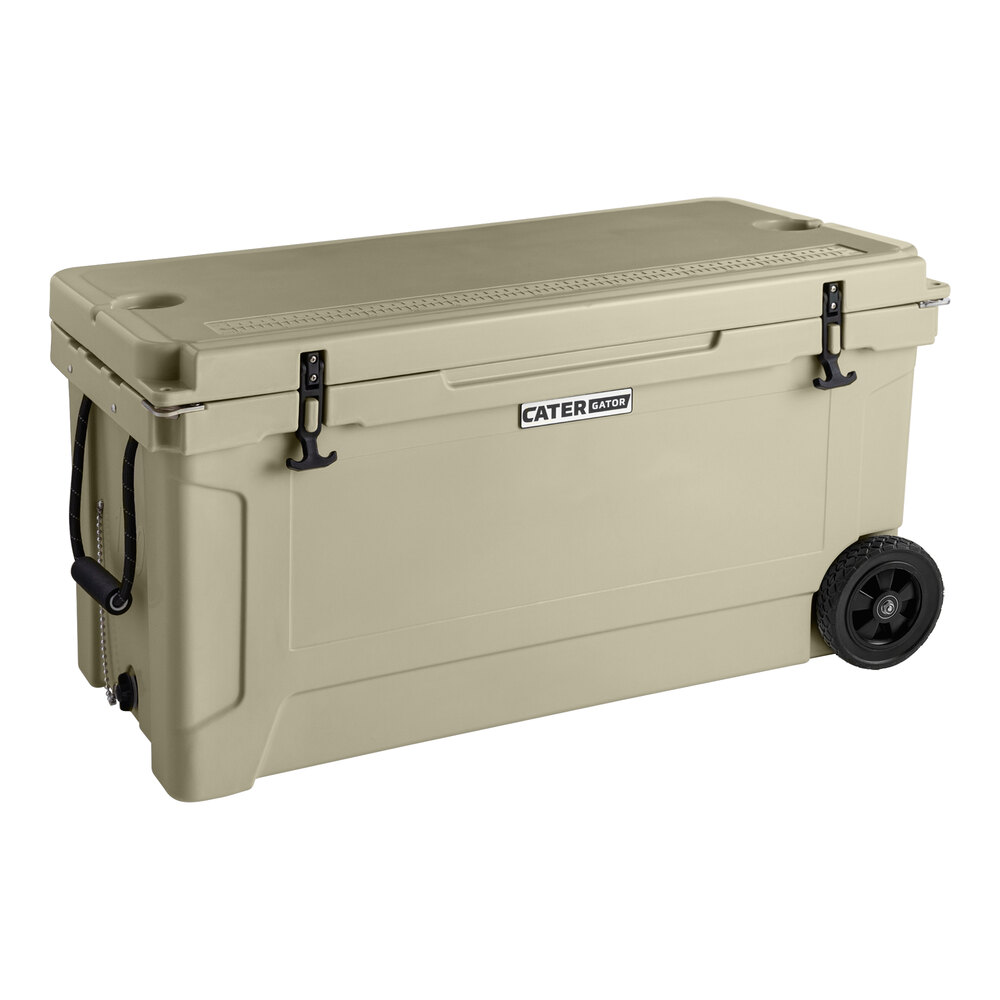 CaterGator CG100TANW Tan 110 Qt. Mobile Rotomolded Outdoor Cooler / Ice Chest