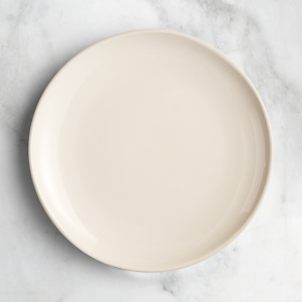 Acopa Highlands 9" Round Birch White Coupe China Plate - Sample