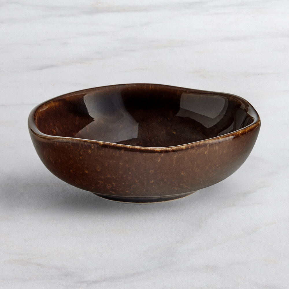 Acopa Highlands 1.5 oz. Round Hazel China Sauce Cup - Sample