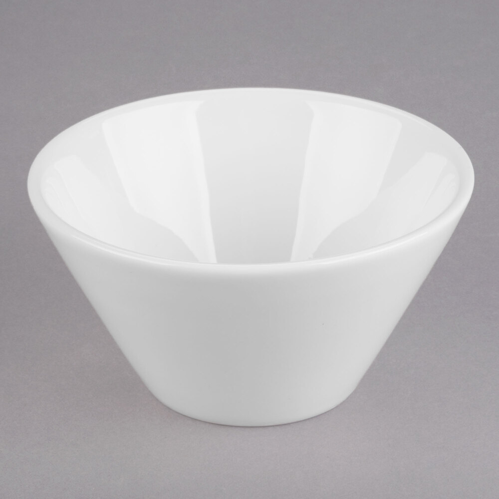 Libbey Slenda 7.75 oz. Royal Rideau White Porcelain Bouillon - Sample