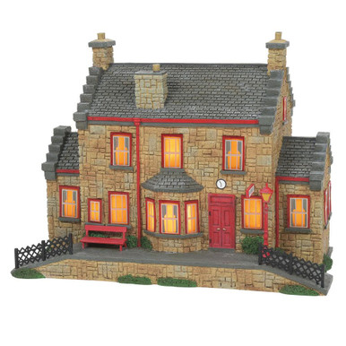 Department 56 Harry Potter Village, Hogsmeade Station (6009846)