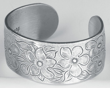 Salisbury Pewter Bracelet - Flower of the Month - February (CFMB-02)